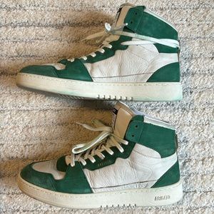 Axel Arigato dice high decent condition